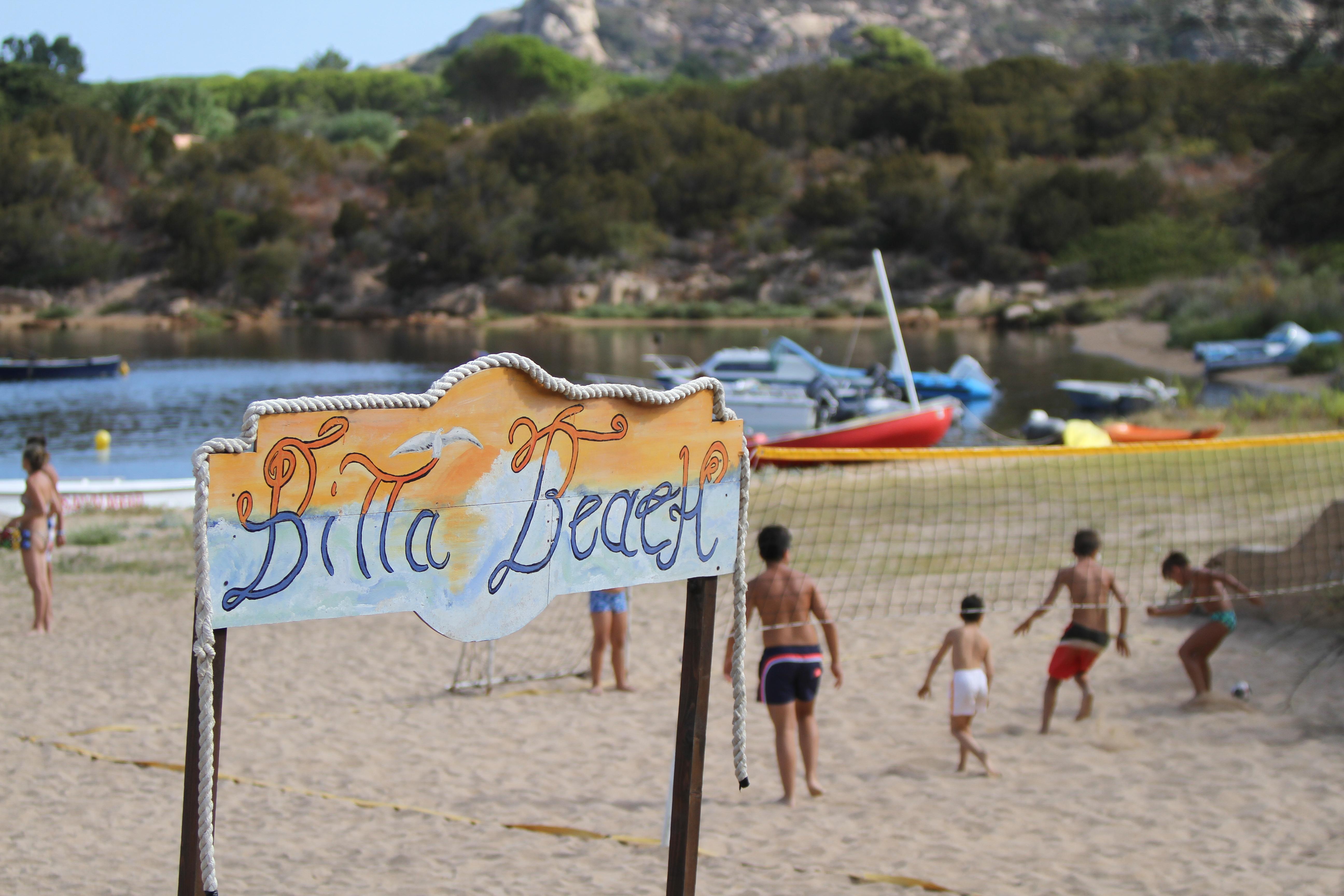 Club Esse Cala Bitta Hotel Baja Sardinia Exterior photo